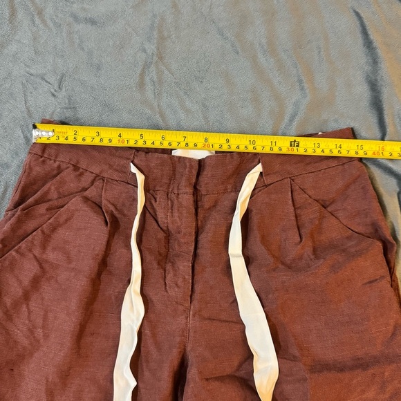 Wilfred Linen Blend Chocolate Brown Pants

#1158 - Picture 3 of 7
